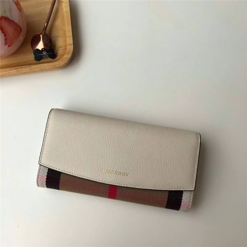 39968611 Burberry巴寶莉 Banner手袋系列 House格紋 拼皮長款錢夾 白色
