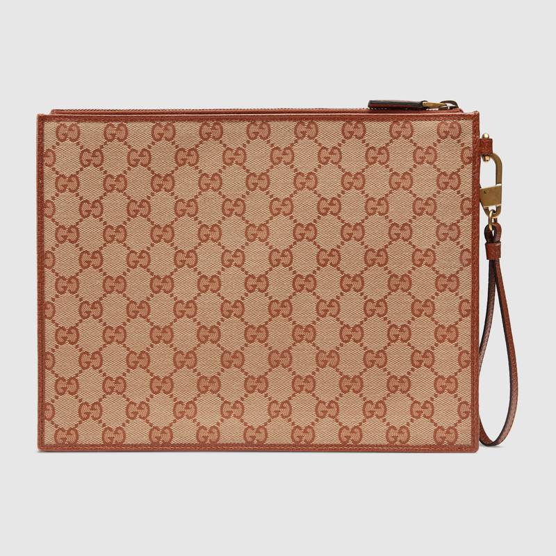 547796 Gucci NY Yankees™ 貼飾 經典GG帆布 手拿包 磚紅色