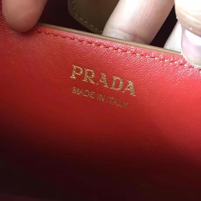 1BA212 Prada New Double 手袋 Prada手提包 普拉達水桶包 普拉達牛皮包 焦糖色