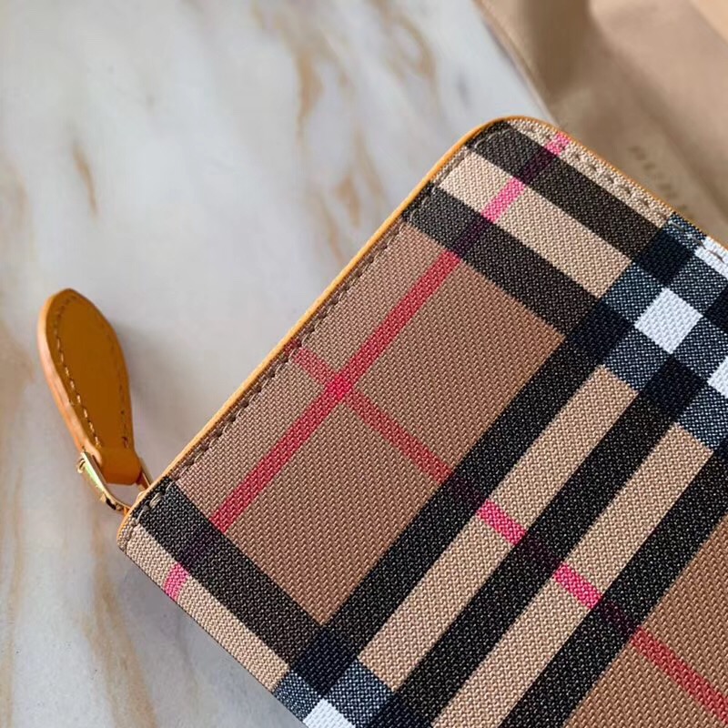 40714161 Burberry女款錢包 Vintage格紋拼皮革 撞色 巴寶莉全拉鏈長款錢夾 鵝黃