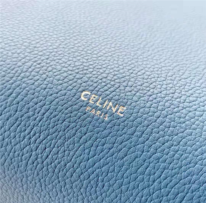 189303 Celine手袋 SANGLE BUCKET 小號 粒面小牛皮 Celine水桶包 天藍色