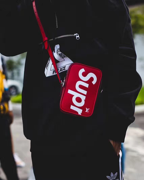 Supreme聯名系列LV包 掀起紅色運動風潮