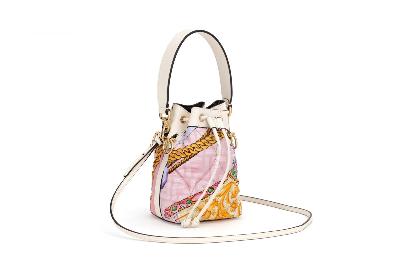 Versace By Fendi(li��n)����ȿ���7��Fendaceϵ�а����]�������𡢷����ϻ����A��ӡ�����r(sh��)�ְٴ�Q�����e(cu��)�^-1