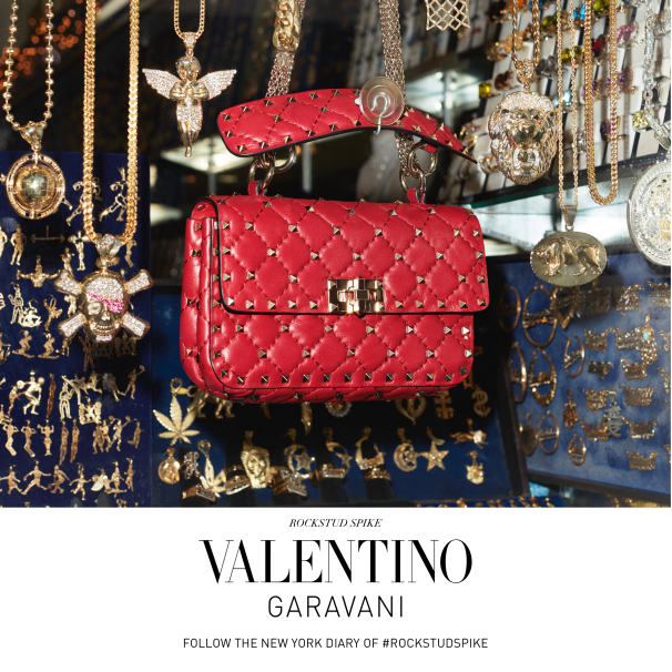VALENTINO ROCKSTUD SPIKE�ִ������ĕr������