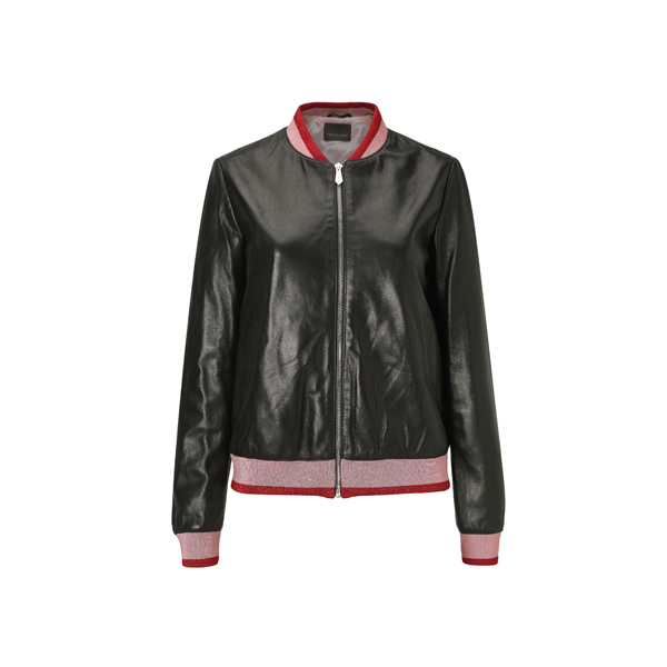 Trussardi �Ƴ�ȫ�«CȮ�`������ϵ��