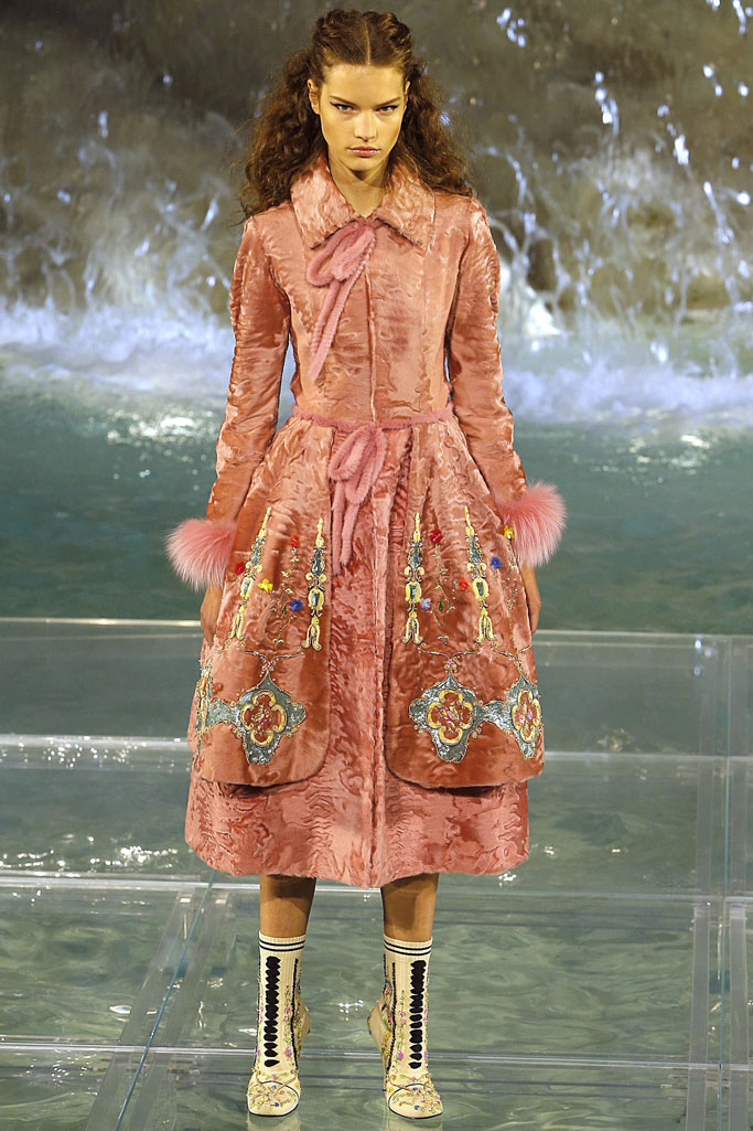 Fendi 2016�ﶬ�߼�(j��)�������аl(f��)��