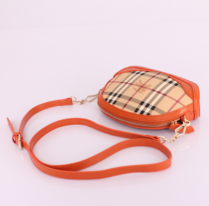 Burberry�͌����¿�Ů�� 2451���SƤ